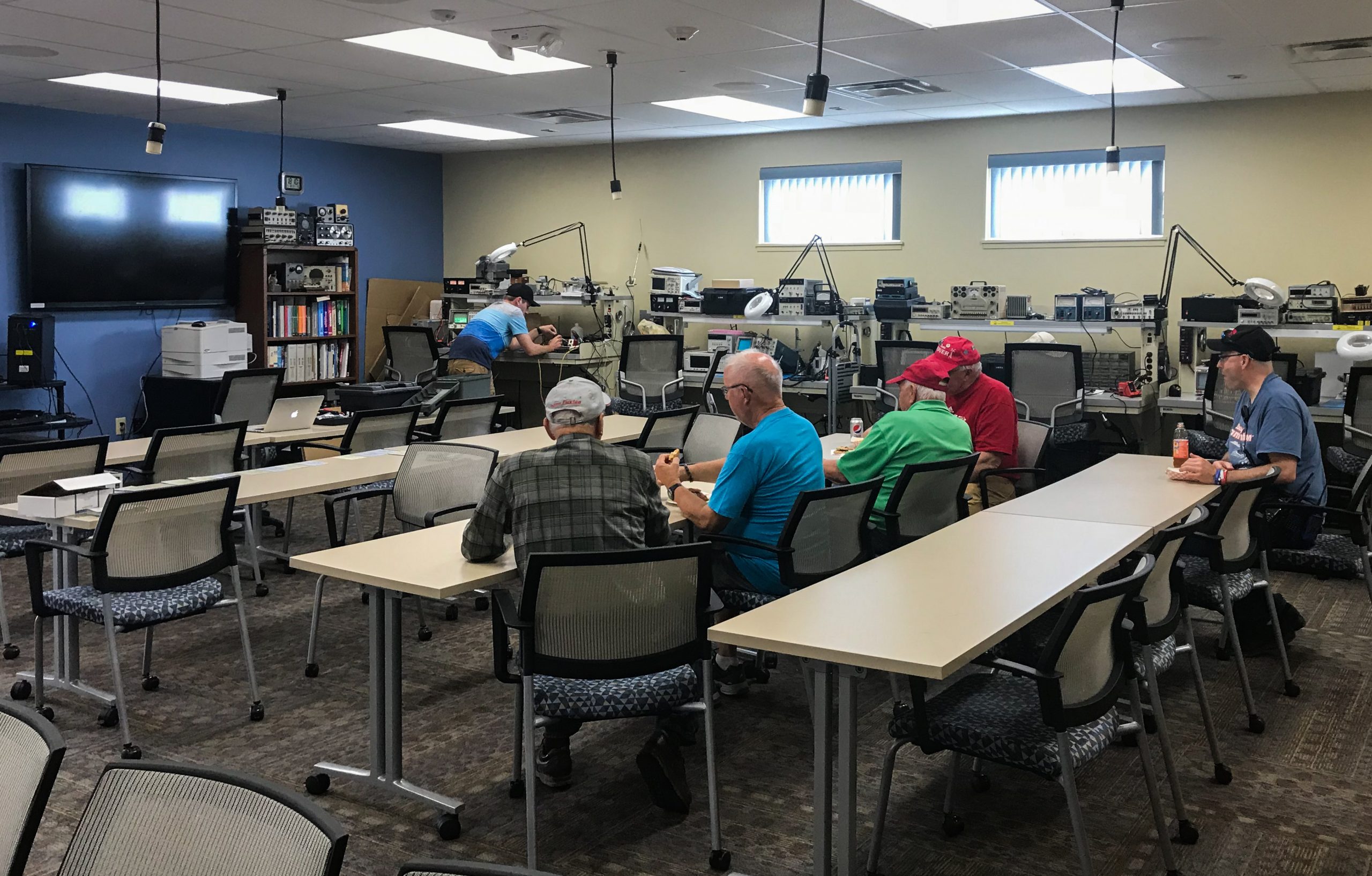 20180519_221007664_iOS